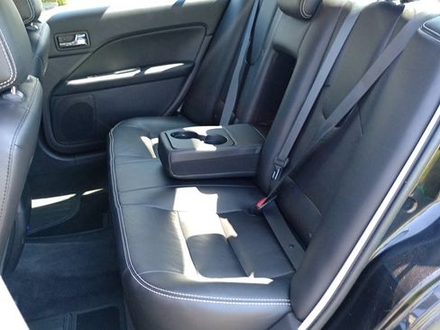 Used 2012 Ford Fusion SEL FWD image 18