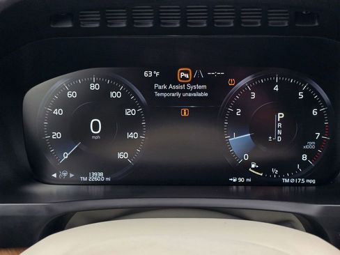 Used 2022 Volvo XC90 T5 Momentum w/ Advanced Package AWD/4WD image 29