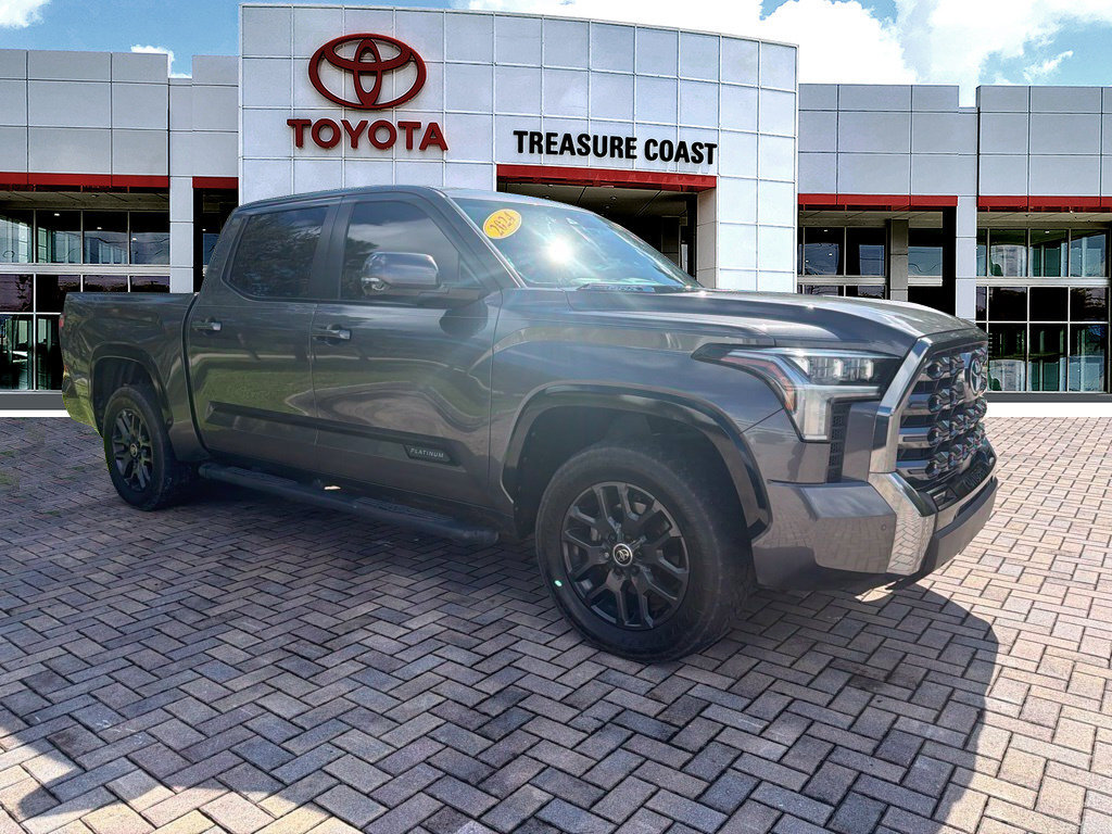 Used 2024 Toyota Tundra Platinum AWD/4WD image 1