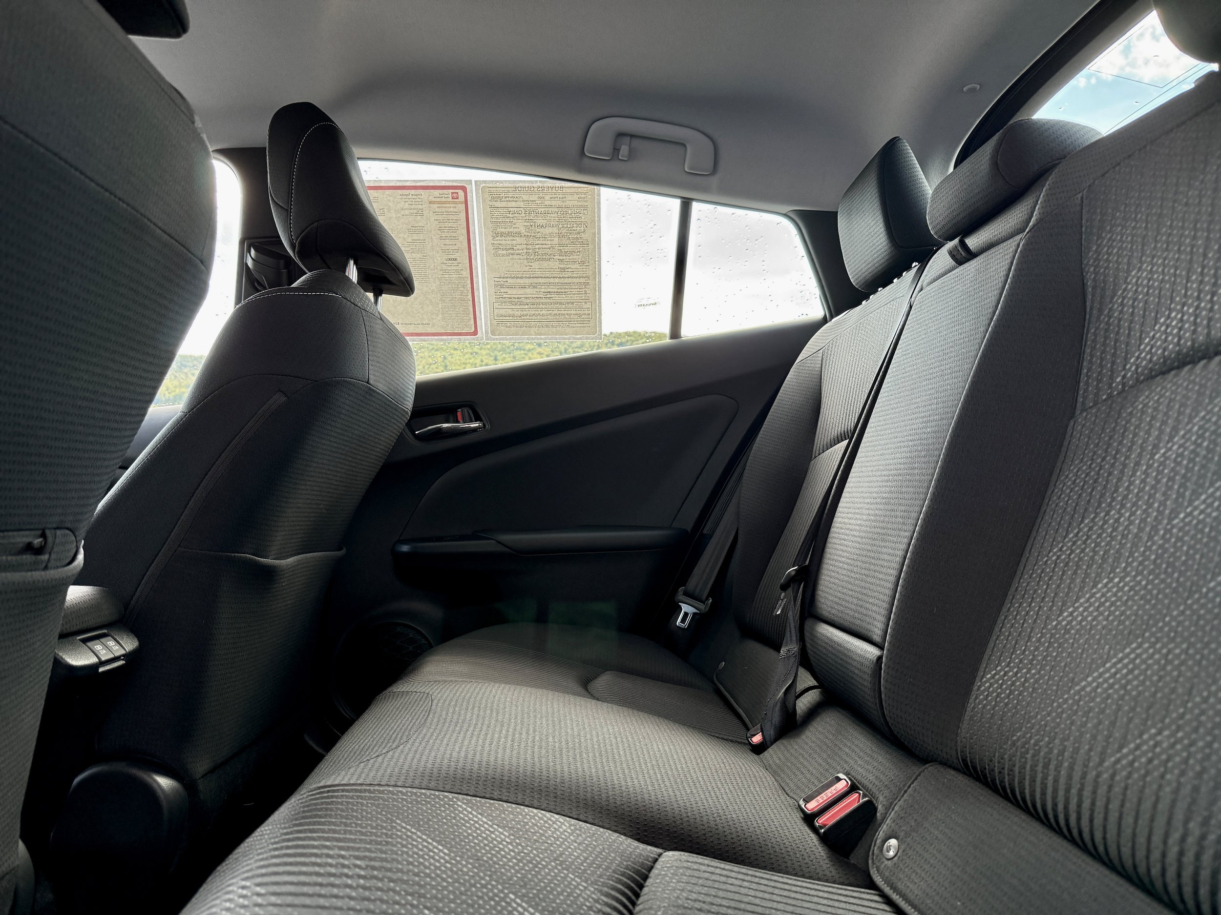 Certified 2020 Toyota Prius Prime LE w/ Carpet Mat Package FWD image 31