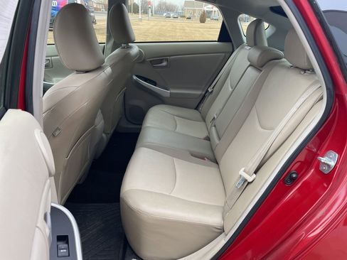 Used 2013 Toyota Prius Four w/ Deluxe Solar Roof Pkg image 11