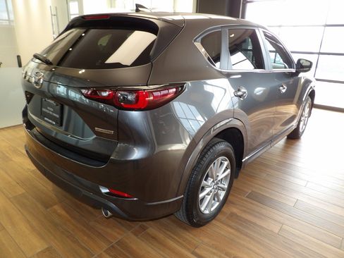 Certified 2025 MAZDA CX-5 AWD 2.5 S w/ Select Package image 6