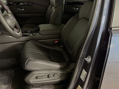 New 2026 Honda Pilot TrailSport image 24