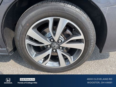 Used 2023 Honda Odyssey Touring image 10