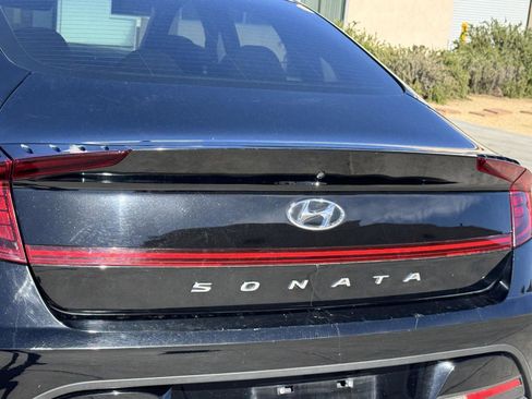Used 2023 Hyundai Sonata SE FWD image 10