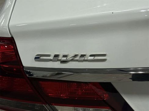 Used 2015 Honda Civic SE image 24