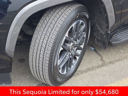 Used 2023 Toyota Sequoia Limited image 43
