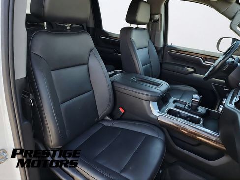 Used 2022 GMC Sierra 1500 Elevation w/ Elevation Premium Package AWD/4WD image 34