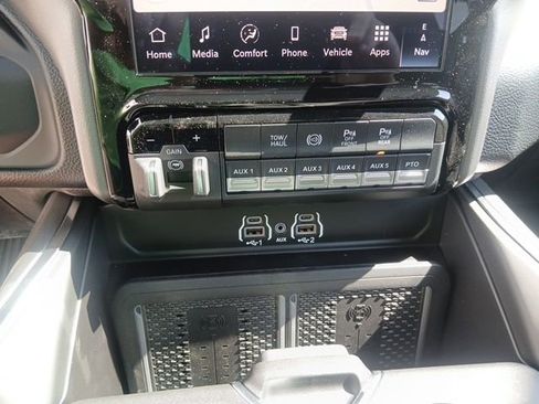 New 2026 RAM 3500 Big Horn w/ Laramie Trim Package image 38