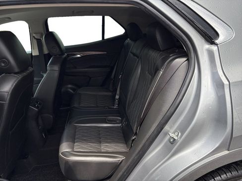 Used 2023 Buick Envision Avenir FWD image 21