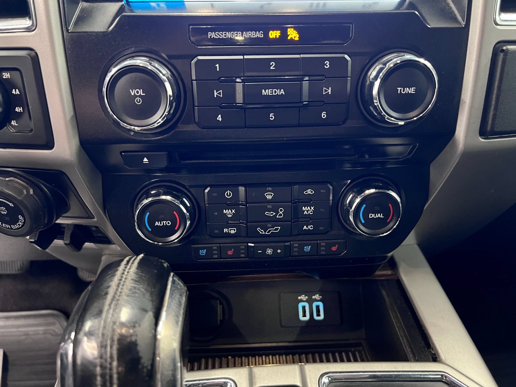 Used 2016 Ford F150 Lariat AWD/4WD image 15