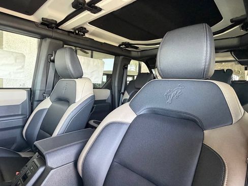 New 2026 Ford Bronco Big Bend w/ Black Diamond Package AWD/4WD image 13