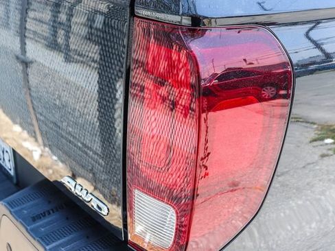 Used 2023 Honda Ridgeline Black Edition image 10