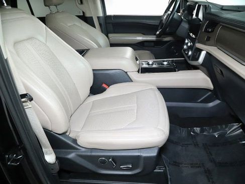 Used 2023 Ford Expedition Limited image 39