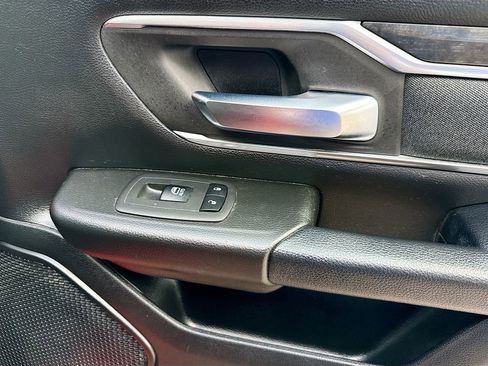 Used 2019 RAM 1500 Big Horn AWD/4WD image 33