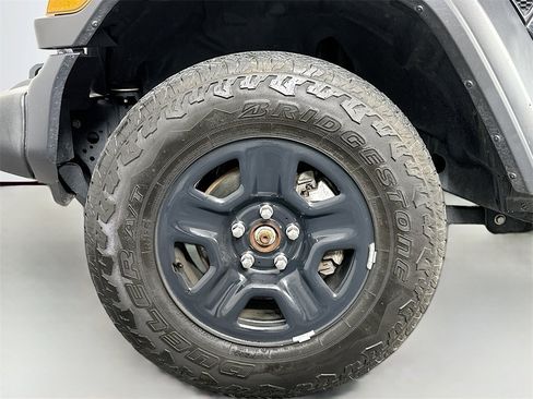 Used 2020 Jeep Wrangler Unlimited Sport image 30