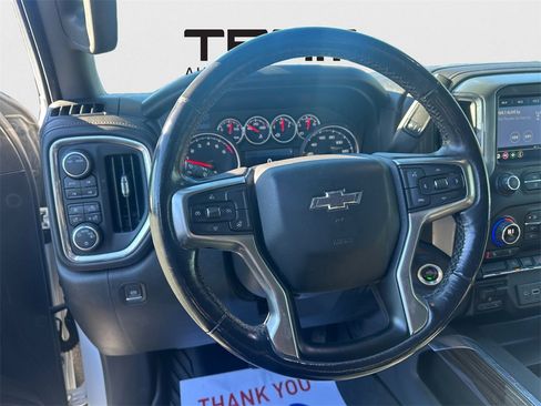 Used 2021 Chevrolet Silverado 1500 RST image 17