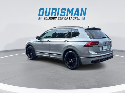 Used 2023 Volkswagen Tiguan SE R-Line FWD image 6