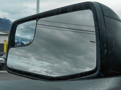 Used 2022 GMC Sierra 1500 Elevation w/ LPO, Elevation Black Package image 22