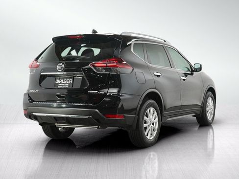 Used 2020 Nissan Rogue SV AWD/4WD image 5