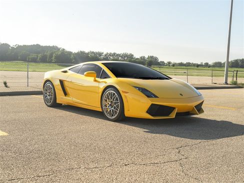 Used 2009 Lamborghini Gallardo LP 560-4 AWD/4WD image 2