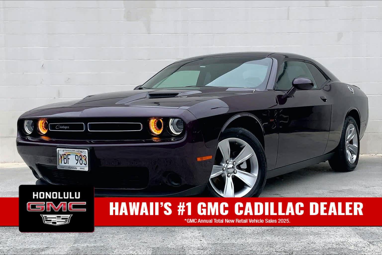 Used 2021 Dodge Challenger SXT RWD image 1