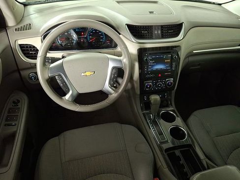 Used 2014 Chevrolet Traverse LT w/ All-Star Edition image 2
