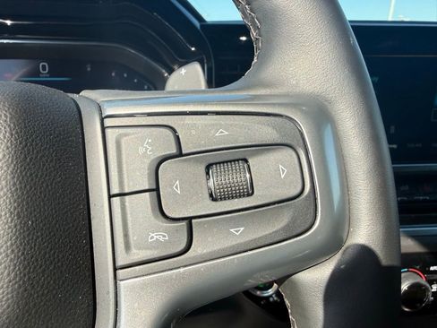 Used 2025 Chevrolet Silverado 1500 LT Trail Boss w/ Convenience Package II image 33