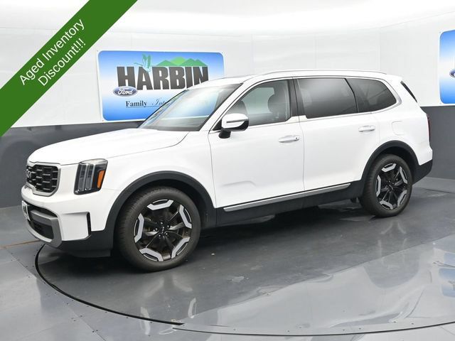 Used 2023 Kia Telluride S w/ S Sunroof Package AWD/4WD image 1