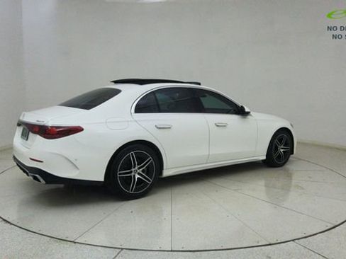 Used 2024 Mercedes-Benz E 350 4MATIC Sedan image 70