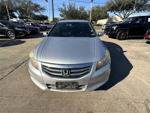 Used 2012 Honda Accord SE image 2
