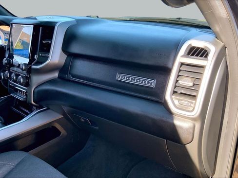 Used 2022 RAM 1500 Big Horn AWD/4WD image 19