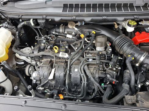 Certified 2022 Ford Edge SE image 28