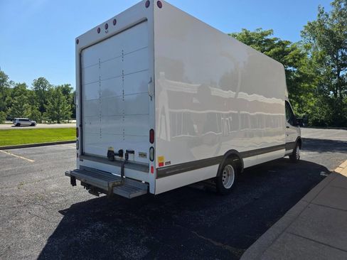 Used 2017 Ford Transit 350 178 DRW w/ Exterior Upgrade Package RWD image 6