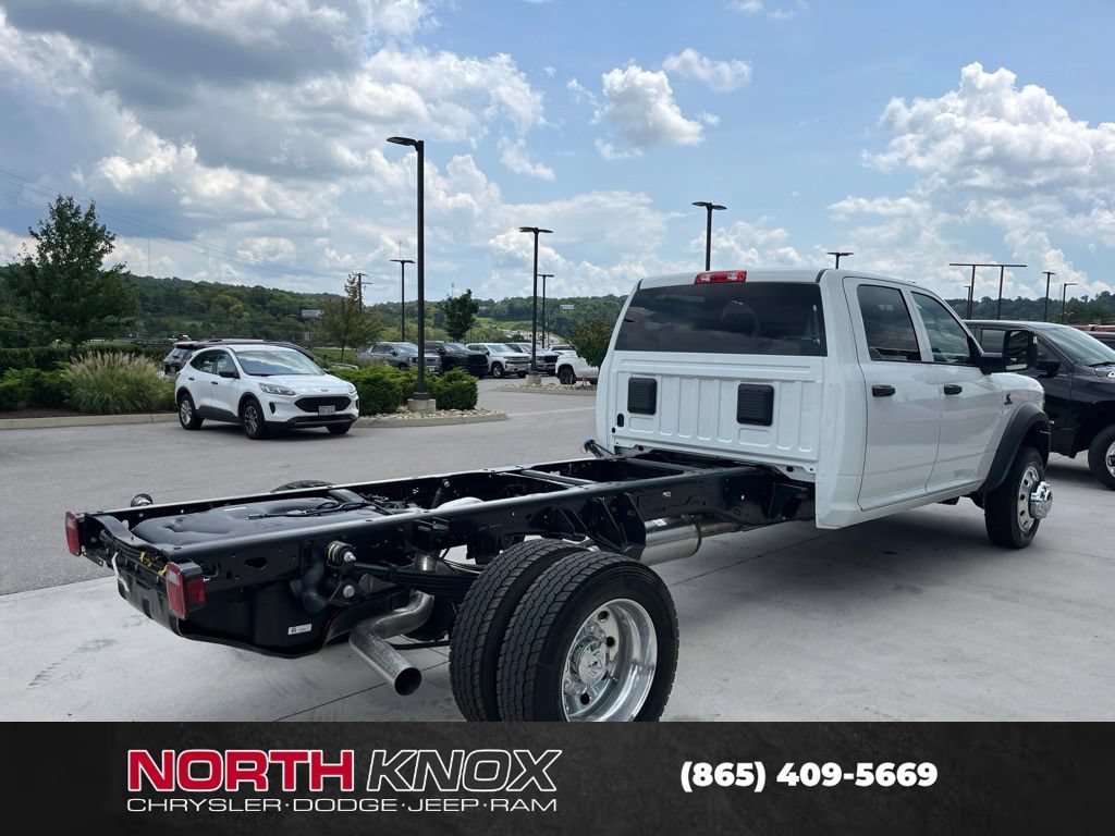 New 2026 RAM 5500 Tradesman AWD/4WD image 18