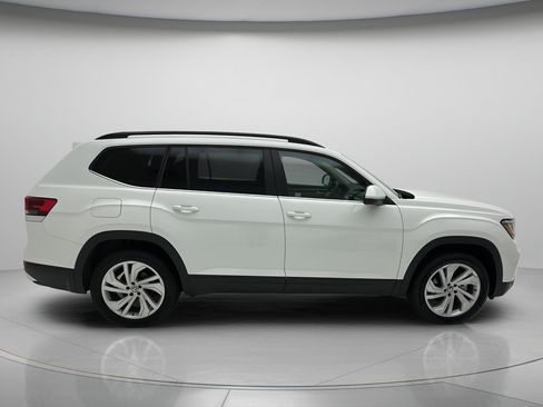 Used 2023 Volkswagen Atlas SE AWD/4WD image 6