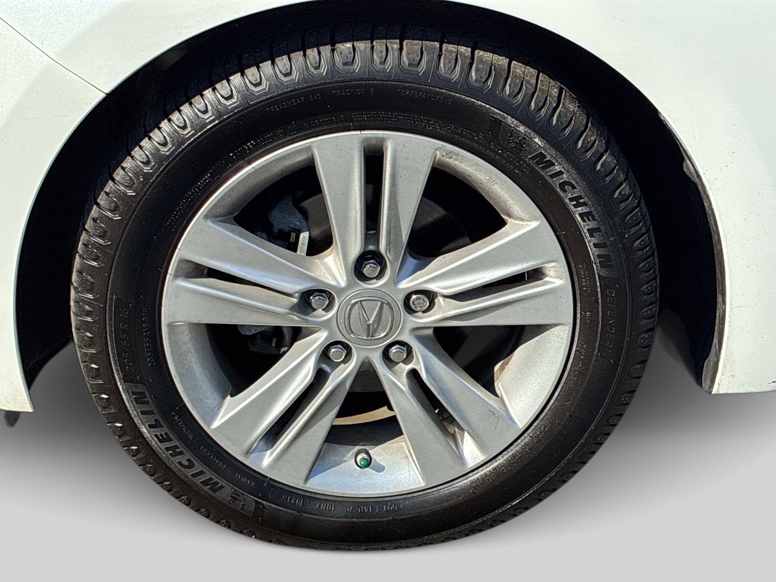 Used 2014 Acura ILX w/ Technology Package FWD image 19