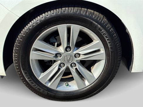 Used 2014 Acura ILX Hybrid w/ Technology Package FWD image 19
