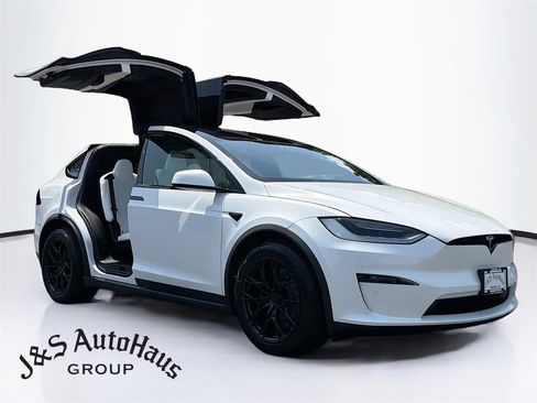 Used 2022 Tesla Model X AWD/4WD image 1