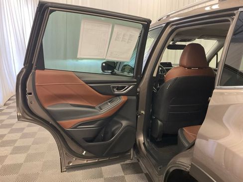Used 2023 Subaru Forester Touring AWD/4WD image 24