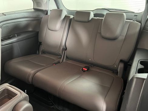 Used 2018 Honda Odyssey Elite image 19