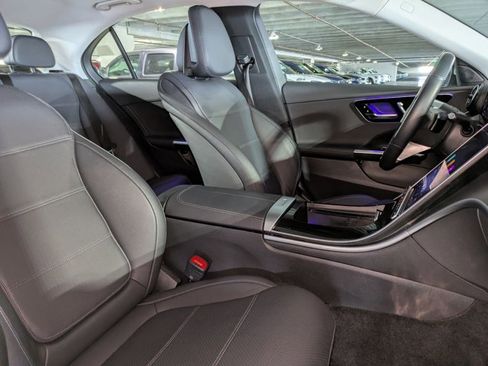 Certified 2025 Mercedes-Benz C 300 Sedan image 20
