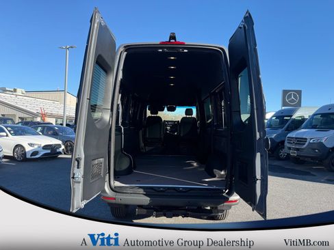 Used 2026 Mercedes-Benz Sprinter 2500 image 15