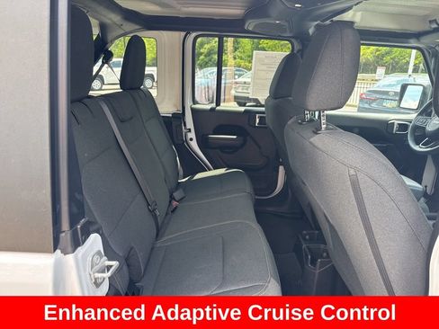 Used 2025 Jeep Wrangler Unlimited Sport AWD/4WD image 18