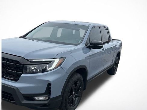 Used 2024 Honda Ridgeline Black Edition image 2
