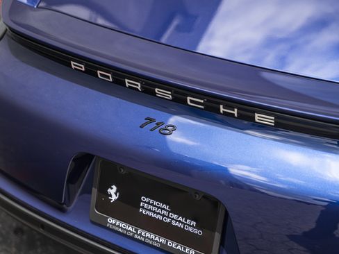 Used 2025 Porsche 718 Cayman S RWD image 9
