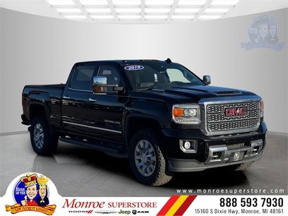 Used 2019 GMC Sierra 2500 Denali w/ Duramax Plus Package