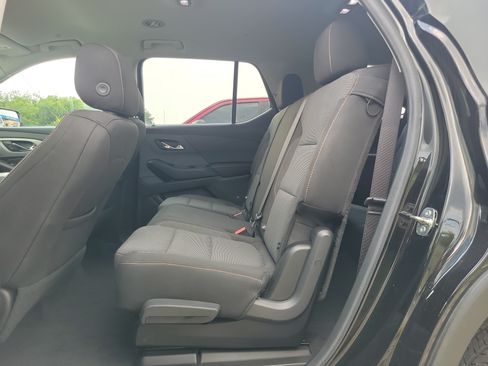 Used 2020 Chevrolet Traverse LS FWD image 8