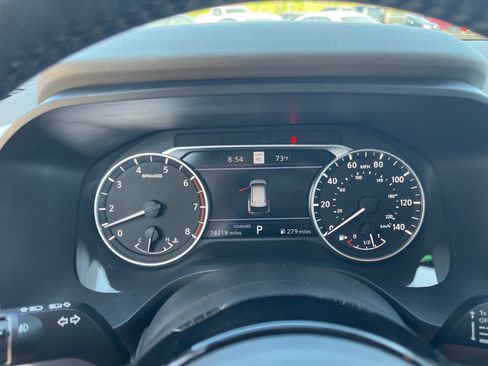 Used 2022 Nissan Rogue SL w/ SL Premium Package image 4