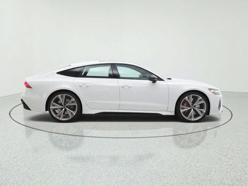 Used 2023 Audi RS 7 Sportback w/ Black Optic Package AWD/4WD image 4